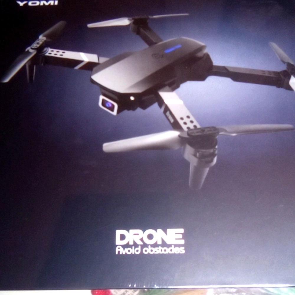 Yomi Drone Avoids Obstacles